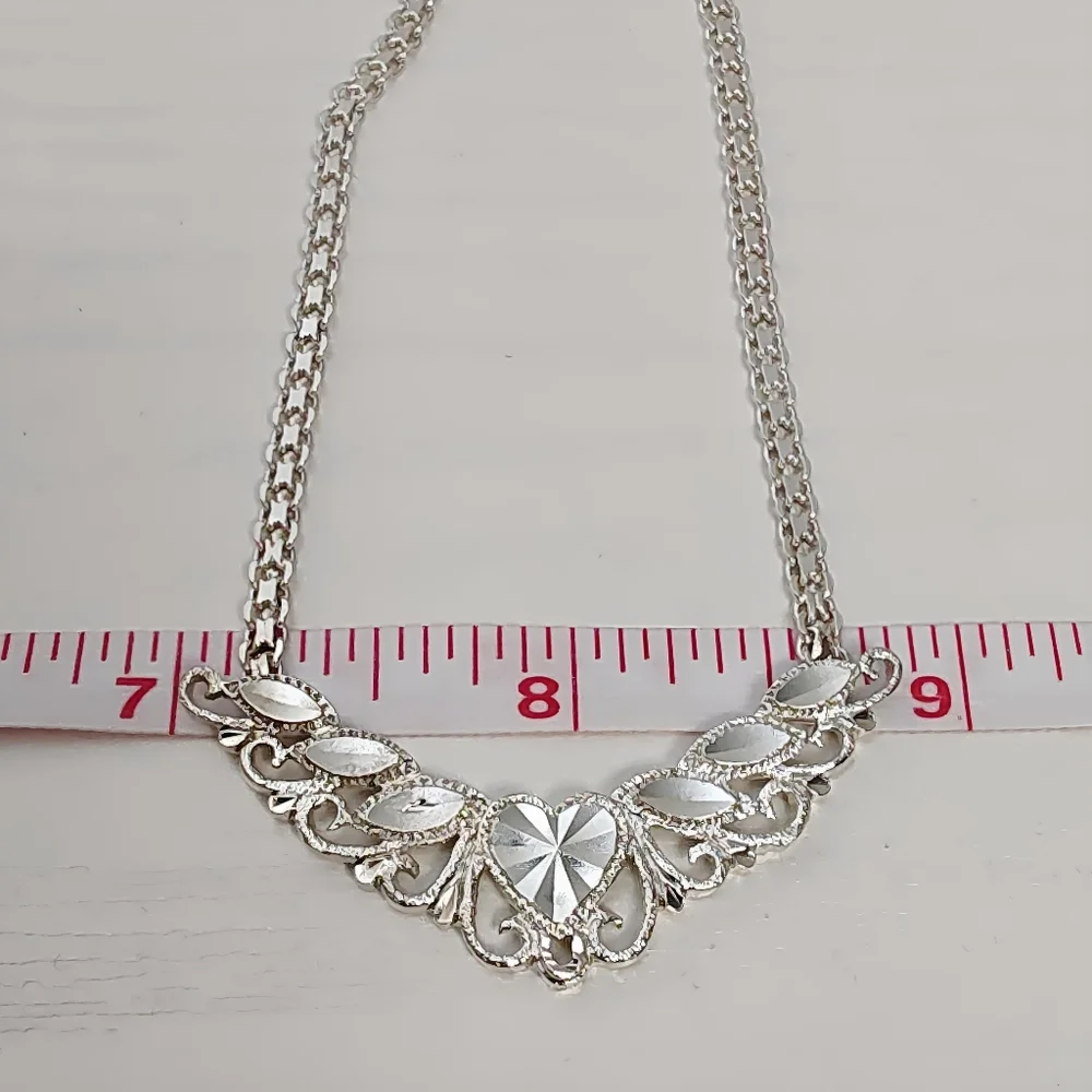 Vintage Sterling BEVERLY HILLS SILVER Filigree Diamond cut Heart Motif Necklace - Picture 10 of 11